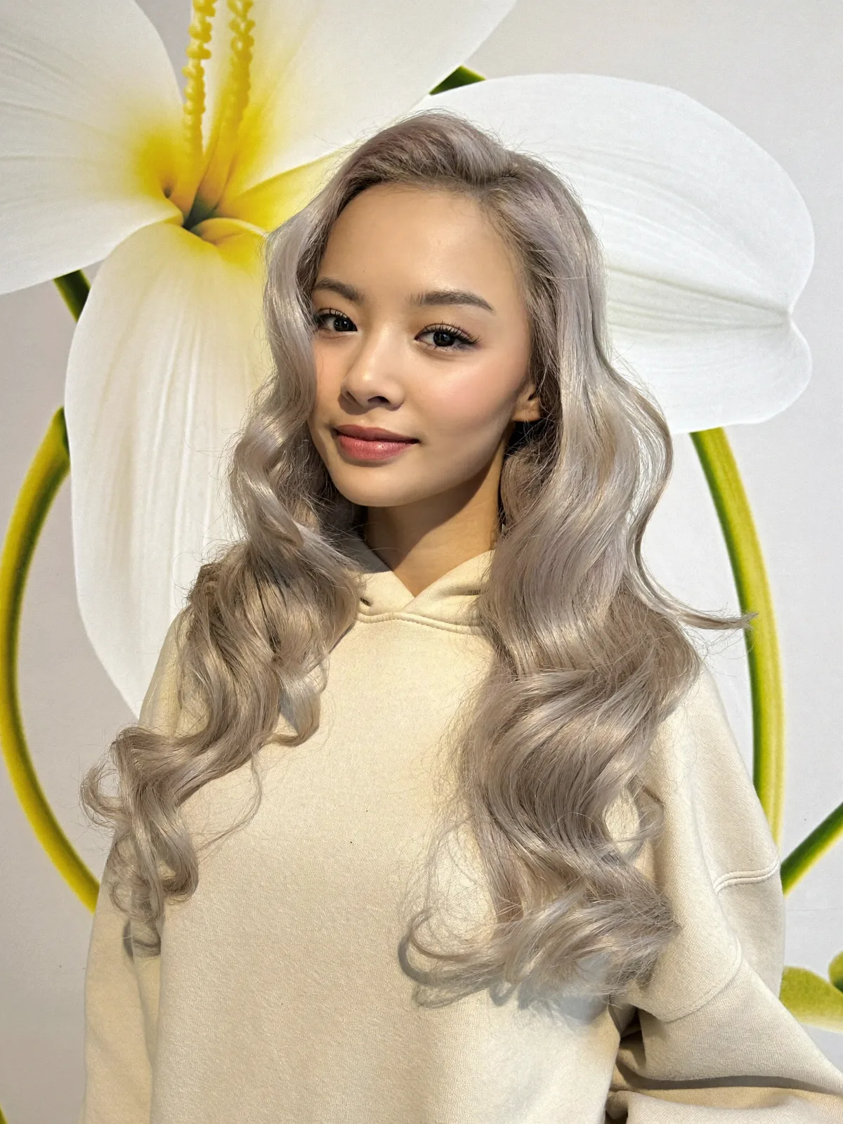Long Flowing Waves in Silky Ash Blonde